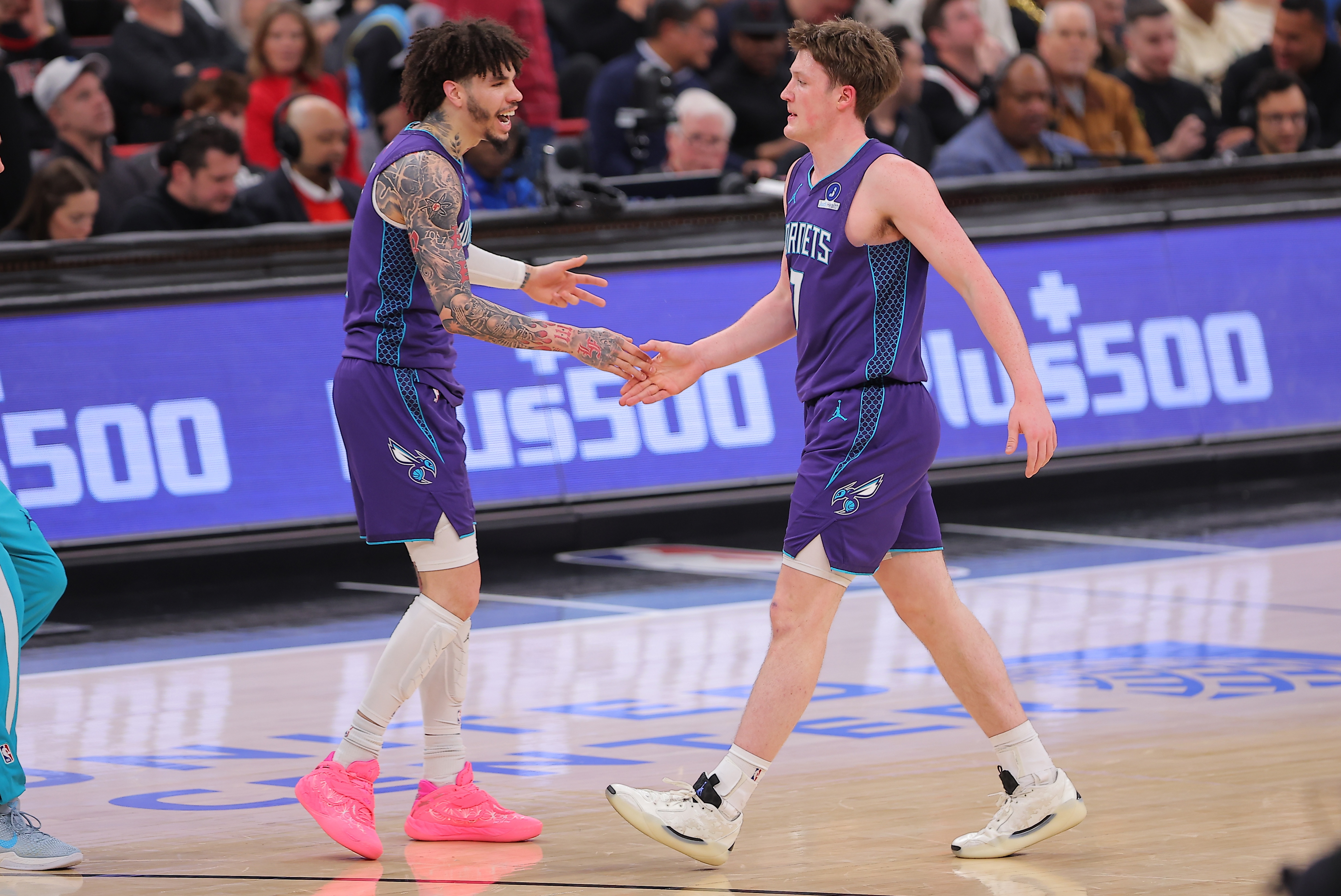 B体育登录入口-NBA彩经：黄蜂拿下魔术&amp;勇士射落太阳分别锁定分区第八